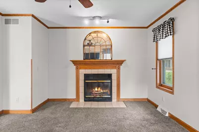 2050 Aspen Lane, Plover, WI 54467 - Photo 17