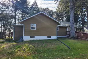 600 Pine St, Athens, WI 54411 - Photo 11