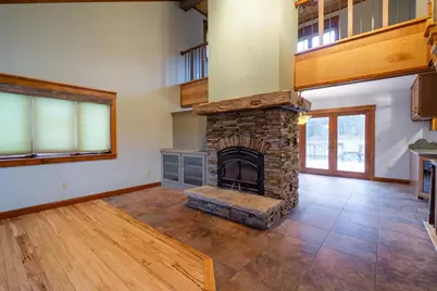 712 N 48th Avenue, Wausau, WI 54401 - Photo 7