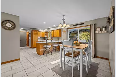 5751 Honeysuckle Court, Wisconsin Rapids, WI 54494 - Photo 15
