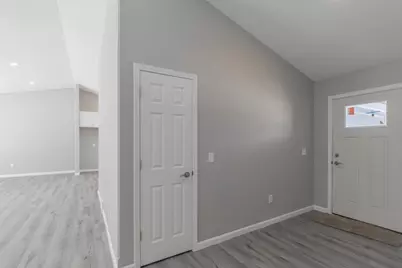 172 Evelyn Court, Stevens Point, WI 54482 - Photo 3