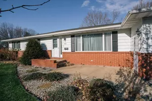 300 E Miller St, Greenwood, WI 54437 - Photo 3