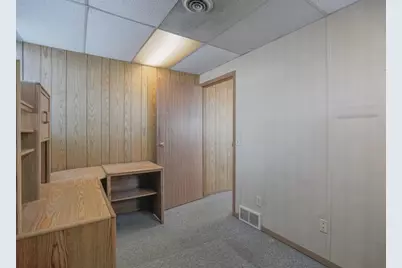 3213 S Central Avenue, Marshfield, WI 54449 - Photo 11