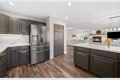 7551 Sunburst Lane, Neenah, WI 54956 - Photo 11