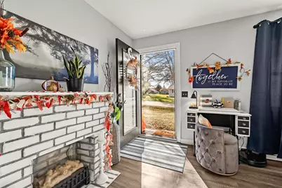 2305 Lawraine Street, Marshfield, WI 54449 - Photo 5