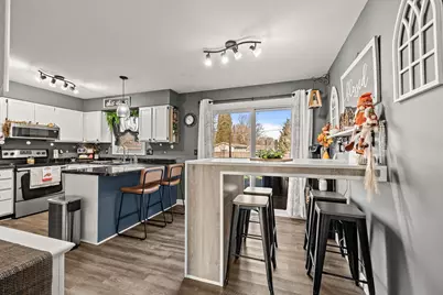 2305 Lawraine Street, Marshfield, WI 54449 - Photo 13