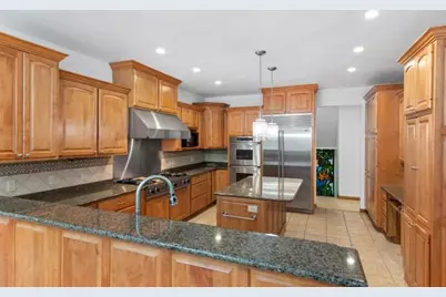 152 Maple Bluff Road North, Stevens Point, WI 54482 - Photo 5