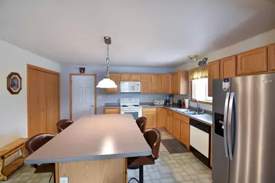 2711 Porter Road, Plover, WI 54467 - Photo 7