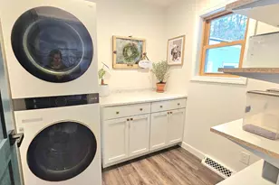 1231 Spruce Dr, Plover, WI 54467 - Photo 7