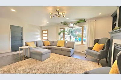 1231 Spruce Drive, Plover, WI 54467 - Photo 3