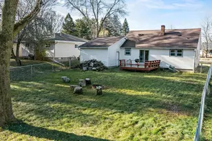 605 N Hinman Ave, Marshfield, WI 54449 - Photo 9