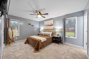 3339 Bonnie Bay Rd, Stevens Point, WI 54481 - Photo 19