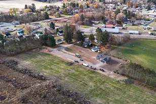 340 2nd St, Rosholt, WI 54473 - Photo 39