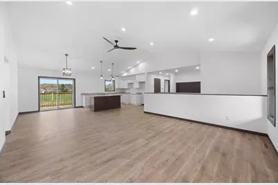 340 Second Street, Rosholt, WI 54473 - Photo 7