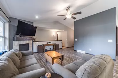 3006 Barclay Way, Weston, WI 54476 - Photo 7