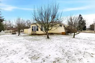 3341 14th St S, Wisconsin Rapids, WI 54494 - Photo 5