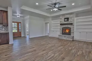 620 Lances Cir, Hatley, WI 54440 - Photo 9