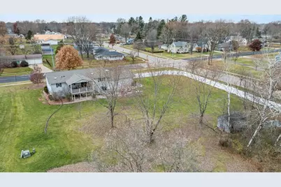 1407 S Washington Avenue, Marshfield, WI 54449 - Photo 13