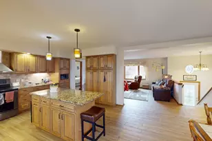 1407 S Washington Ave, Marshfield, WI 54449 - Photo 27