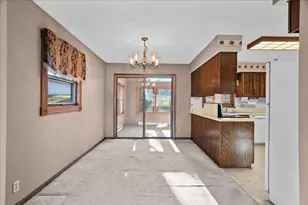 120 W 20th St, Neillsville, WI 54456 - Photo 13