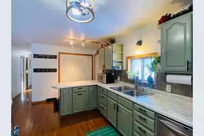 920 Forest Lake Drive, Plover, WI 54467 - Photo 3