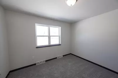 560 Still Waters Lane, Plover, WI 54467 - Photo 19