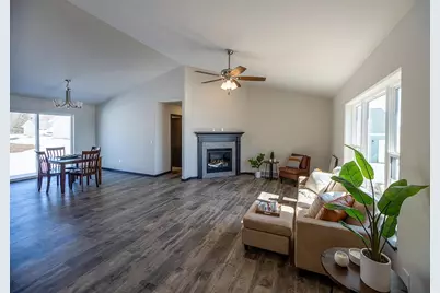 560 Still Waters Lane, Plover, WI 54467 - Photo 11