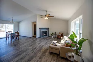 560 Still Waters Ln, Plover, WI 54467 - Photo 11