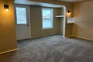 407 N Vine Ave, Marshfield, WI 54449 - Photo 5