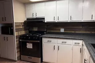 407 N Vine Ave, Marshfield, WI 54449 - Photo 11