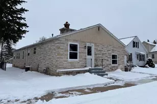 407 N Vine Ave, Marshfield, WI 54449 - Photo 3