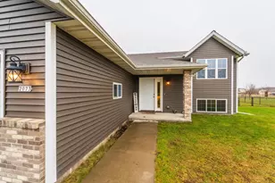 2073 Josephine Ln, Kronenwetter, WI 54455 - Photo 3