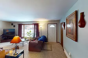 1105 W Onstad Dr, Marshfield, WI 54449 - Photo 9