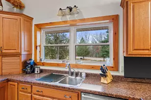 8840 Spring Lake Rd, Amherst, WI 54406 - Photo 11