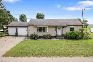 2605 W Main St, Merrill, WI 54452 - Photo 3