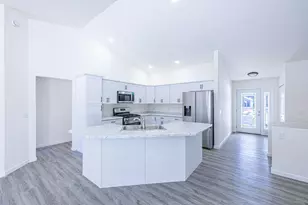 4910 Pine Needle Way, Wisconsin Rapids, WI 54494 - Photo 3