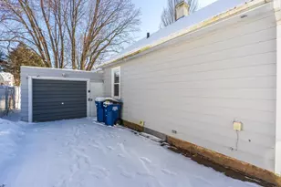 1019 N 8th Ave, Wausau, WI 54401 - Photo 33