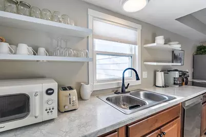 1019 N 8th Avenue, Wausau, WI 54401 - Photo 9