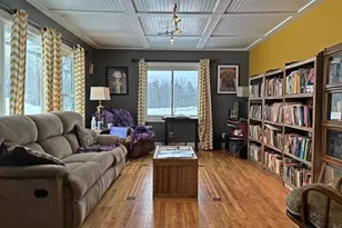 216 Ayers St, Neillsville, WI 54456 - Photo 3