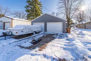 2434 Algoma St, Stevens Point, WI 54481 - Photo 43