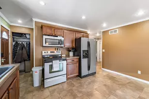 2434 Algoma St, Stevens Point, WI 54481 - Photo 15