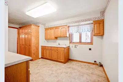 3745 Oak Moraine Court, Stevens Point, WI 54482 - Photo 19