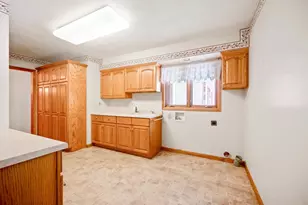 3745 Oak Moraine Ct, Stevens Point, WI 54482 - Photo 19