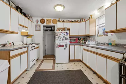 324 W Cornell Avenue, Stevens Point, WI 54481 - Photo 9