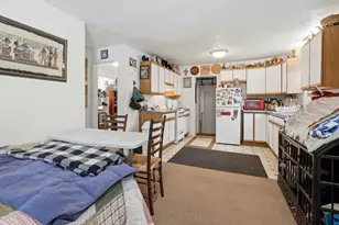 324 W Cornell Ave, Stevens Point, WI 54481 - Photo 7