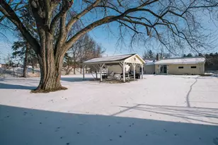 509 S Main St, Greenwood, WI 54437 - Photo 27