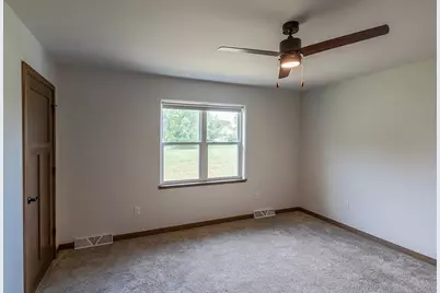 2103 S Ironwood Avenue, Marshfield, WI 54449 - Photo 17