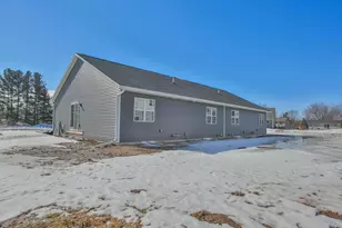 1503 E 23rd St, Marshfield, WI 54449 - Photo 3