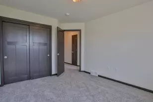 1609 E 21st St, Marshfield, WI 54449 - Photo 23