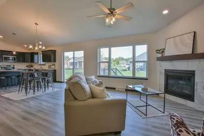 1609 E 21st Street, Marshfield, WI 54449 - Photo 9